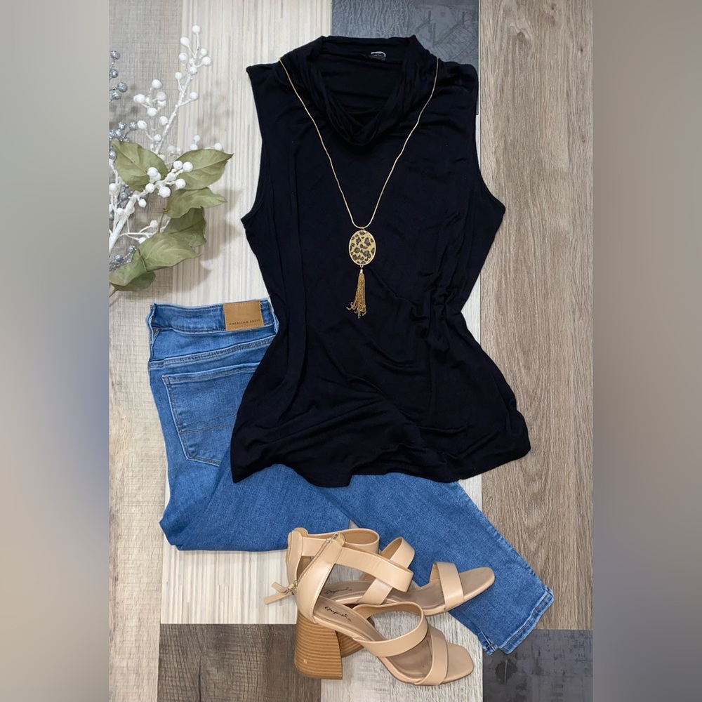 Sleeveless top